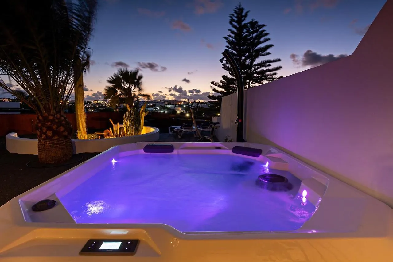 Villa Pilak Playa Blanca  0*, Playa Blanca (Lanzarote)